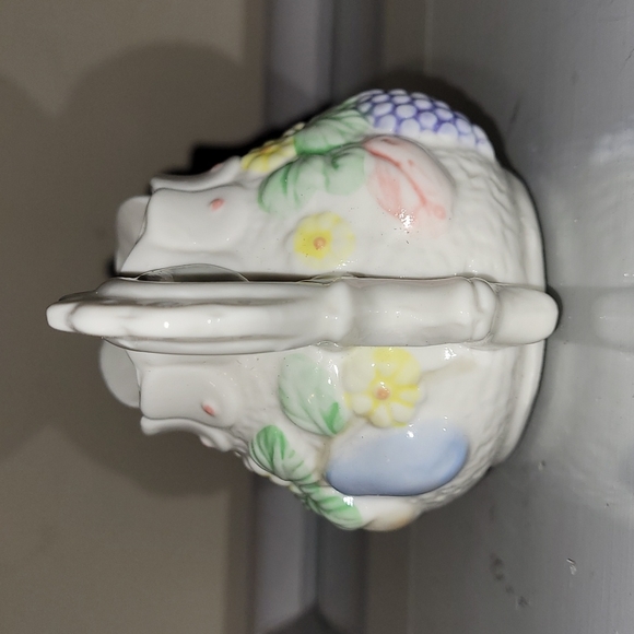 Vintage Porcelain Sugar and Creamer Set - Picture 10 of 15